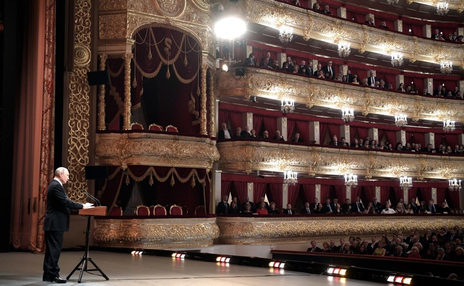 Путин на новогоднем приеме в Большом театре посмотрел старого доброго «Щелкунчика»