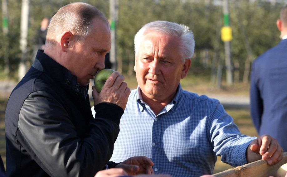 Садоводы Ставрополья показали Путину будущее АПК