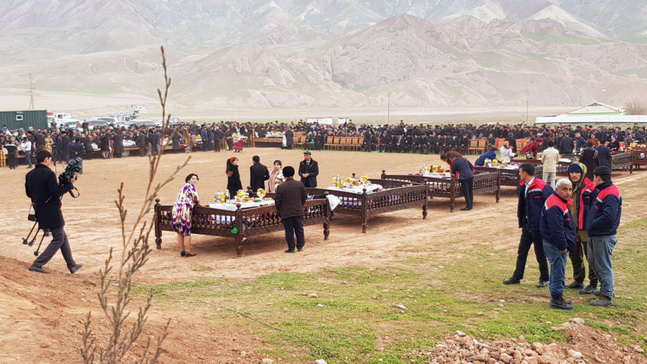 Еще ближе: на границе Таджикистана и Узбекистана открылся новый КПП (ФОТО)