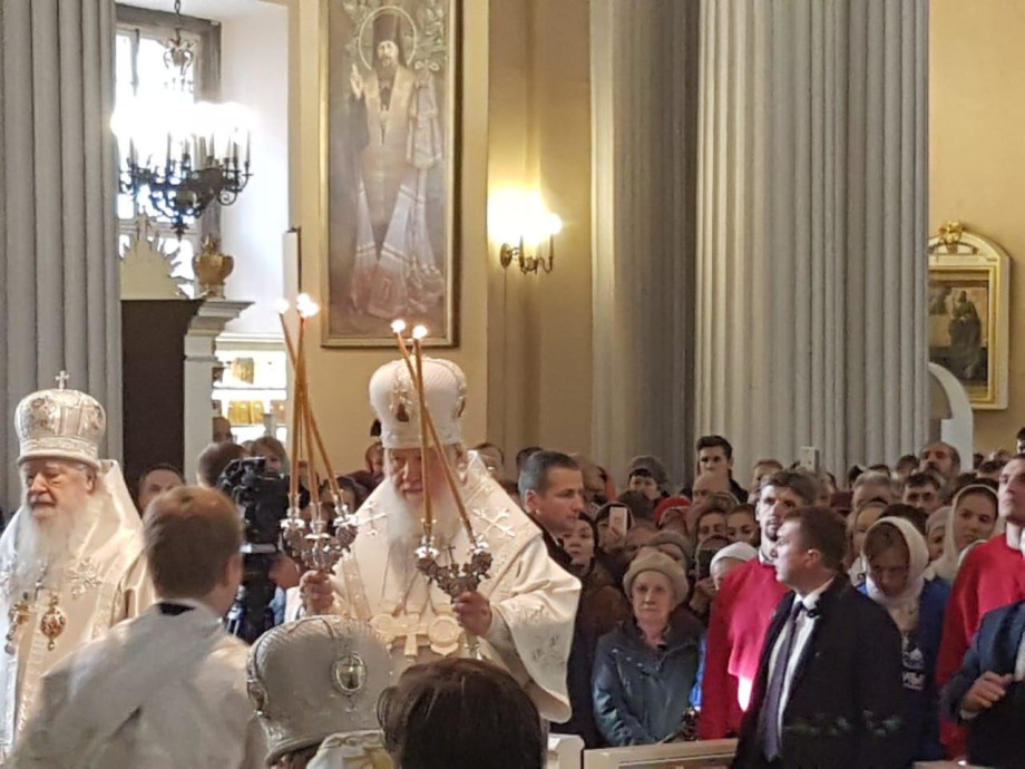 Патриарх Кирилл в Петербурге провел литургию в память своего духовного учителя