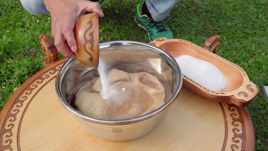 Сырне: как казахские чабаны баранину готовили