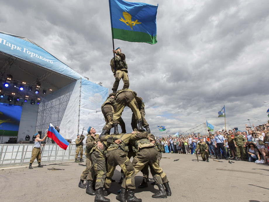 «Крылатая пехота»: 10 фактов из истории элиты российской армии 