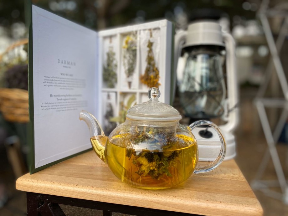 Не просто напиток, а целая традиция: как производят чай в Армении?