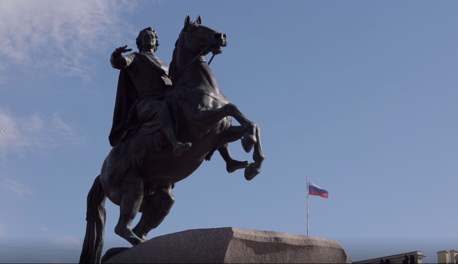 Первый памятник страны: 240 лет назад в Санкт-Петербурге был торжественно открыт Медный всадник