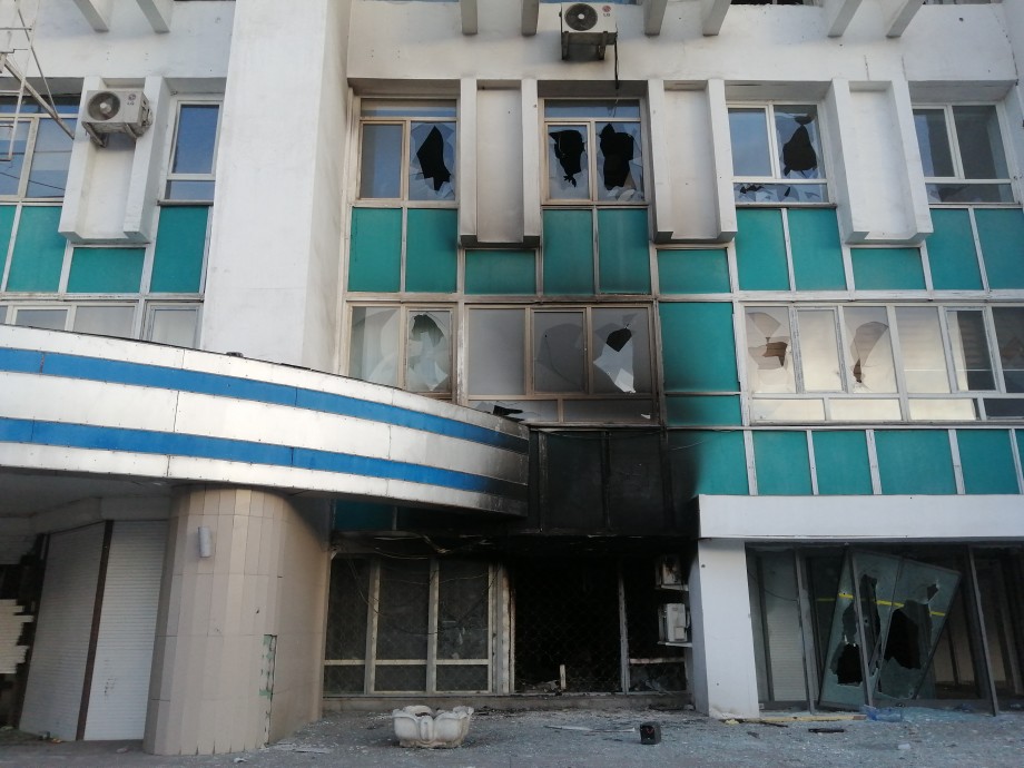 Сожгли дотла: аким Алматы посетил офис телеканала «МИР»