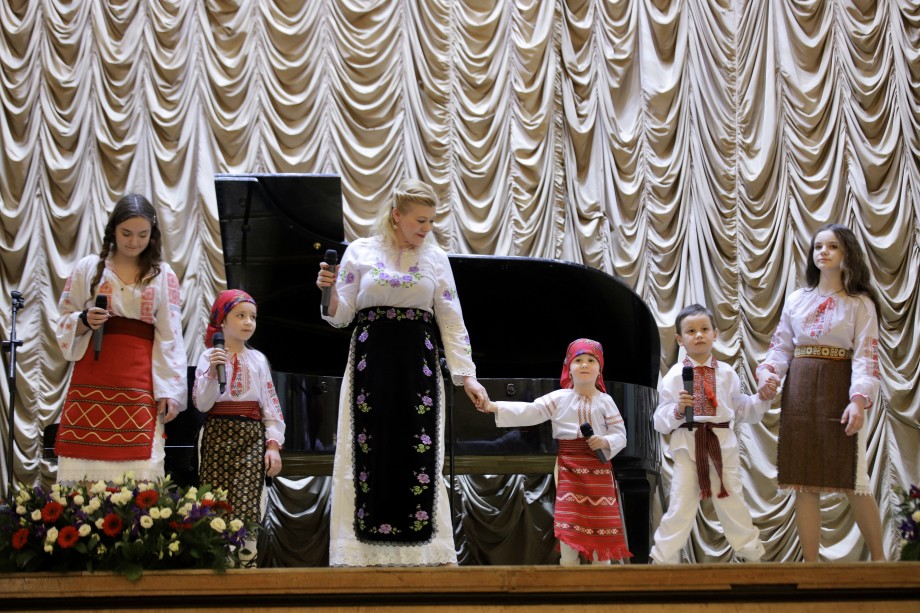 Фольклор народов СНГ: в Российской государственной библиотеке открылась уникальная выставка