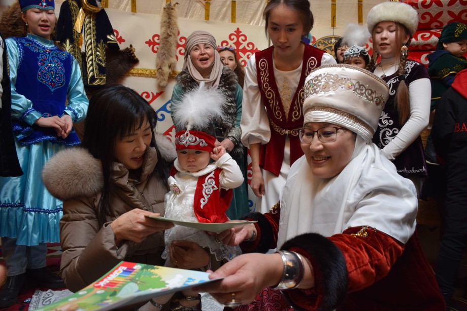 Наурыз: древние традиции восточного Нового года