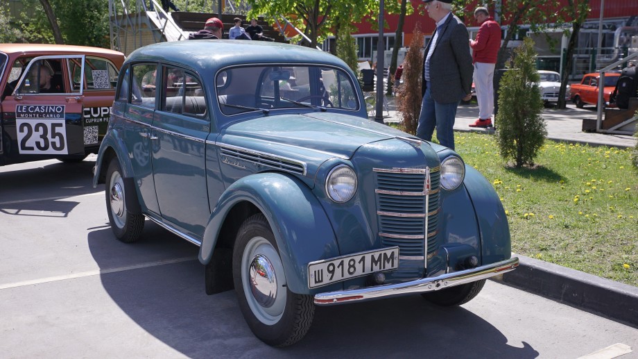 Юбилей «Москвича»: 75 лет исполняется легендарной автомобильной марке