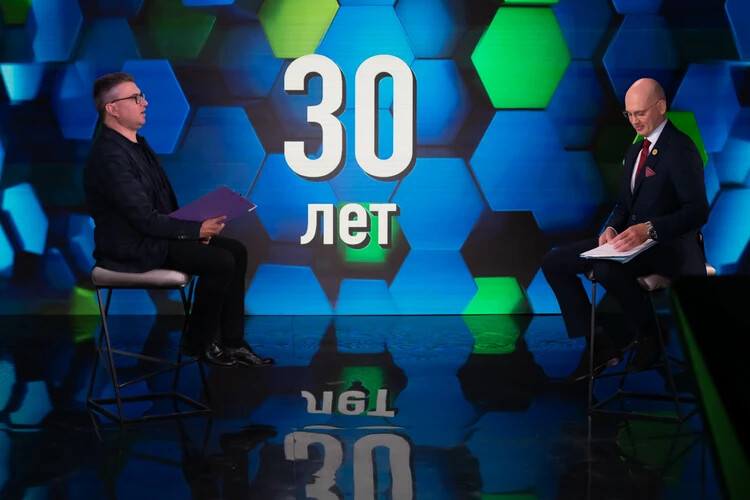 Председатель МТРК «Мир» Радик Батыршин (справа): «Телевидение – это большой завод… Наша цель, чтобы все необходимое было бы российским или из дружественных стран».