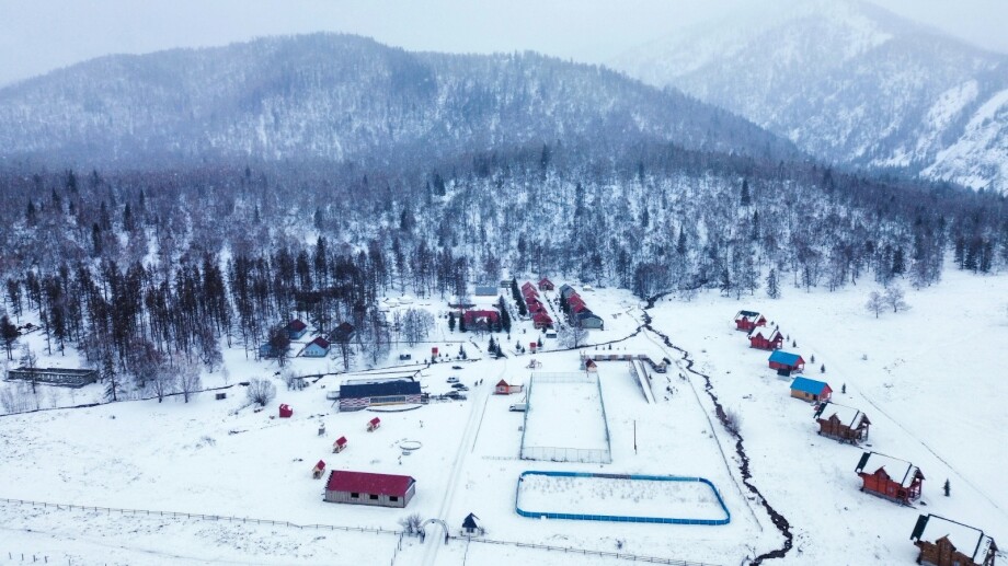 Сноуборд, катание на оленях и деревенский быт: чем привлекателен Казахстан зимой