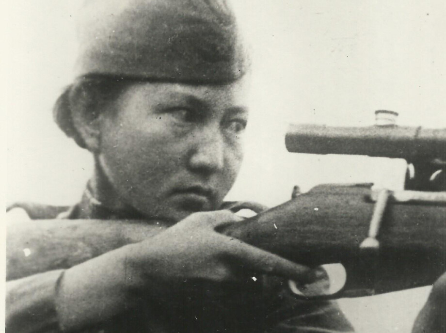 Бесстрашная дочь казахского народа. К 80-летию со дня гибели Алии Молдагуловой