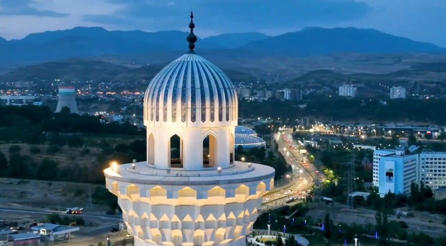Душанбе – город гигантов