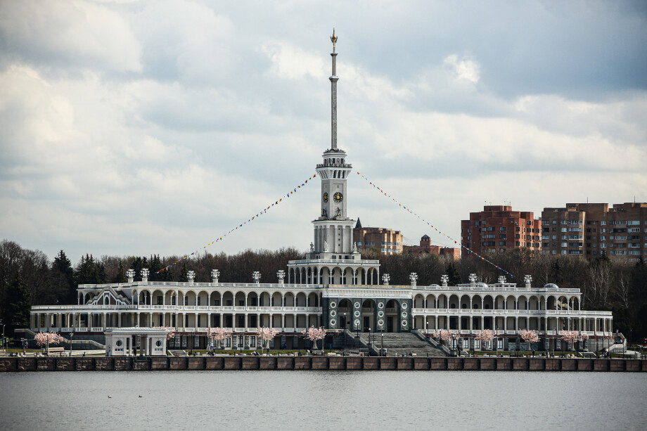 «Лучший город Земли»: Москва 100 лет назад и сегодня. ФОТО