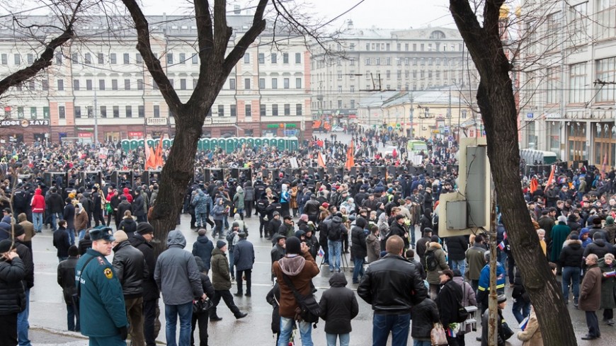 Участвовать в акции протеста готовы только 13% россиян