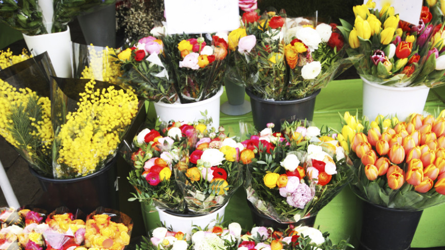 Продавцы цветов обещают наценку более 40% к 14 февраля