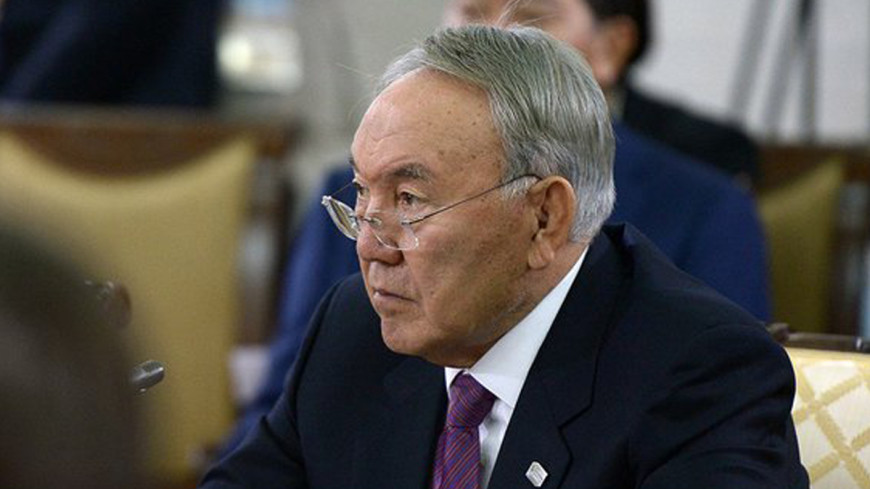 Назарбаев посоветовал Западу договориться с Путиным