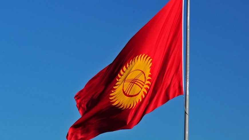Фото: &quot;Президент Кыргызстана&quot;:http://www.president.kg/ru (автор не указан), флаг киргизии, флаг кыргызстана