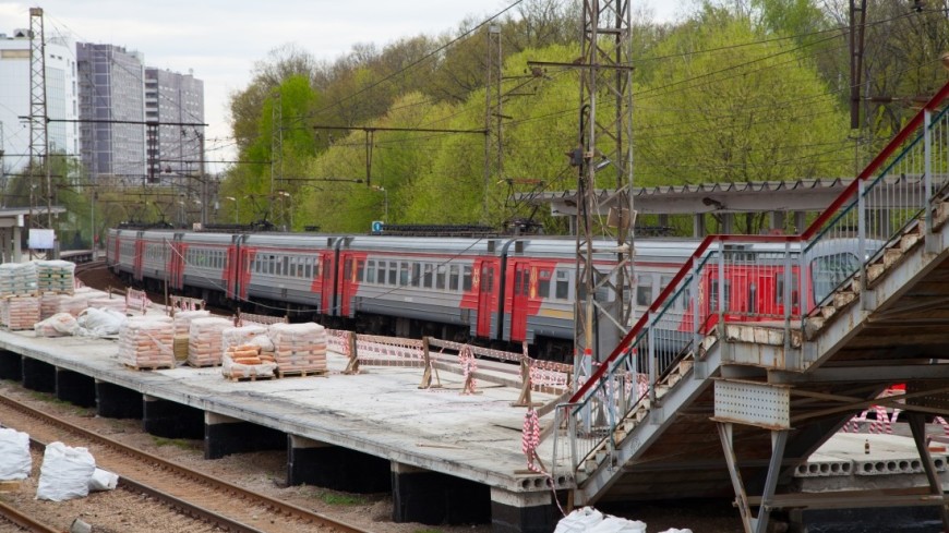 Серп и молот железнодорожный на сегодня