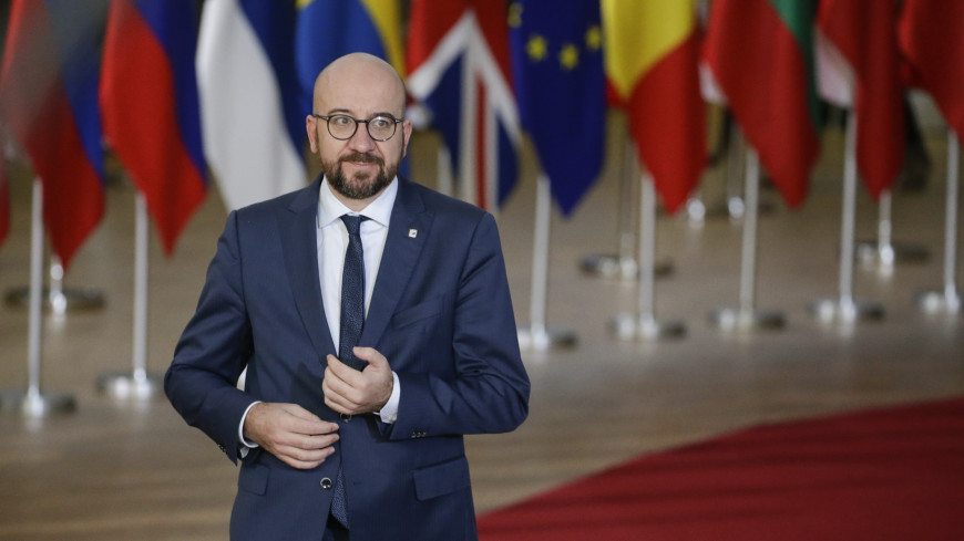 Премьер Бельгии решил подать в отставку на фоне кризиса в стране