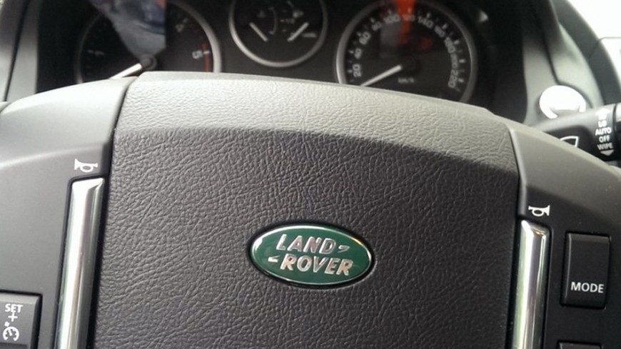 Land Rover зарегистрировал для своих моделей новое название