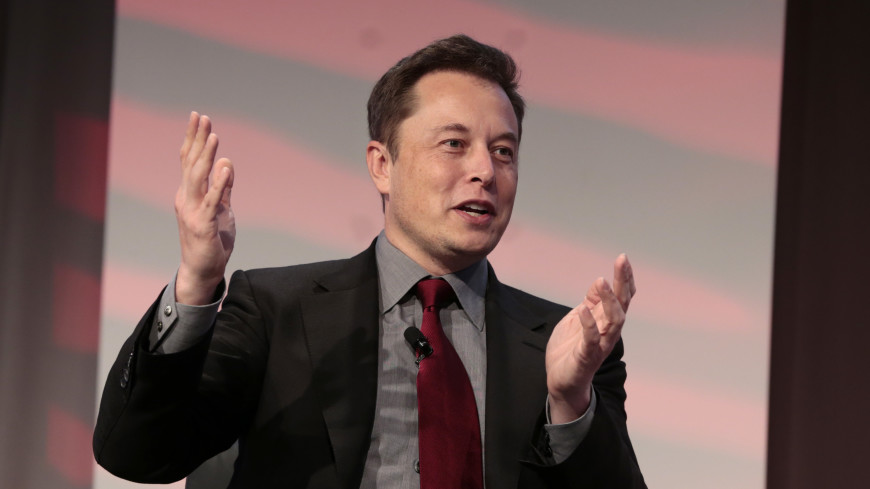 Илон Маск удалил страницы SpaceX и Tesla с Facebook