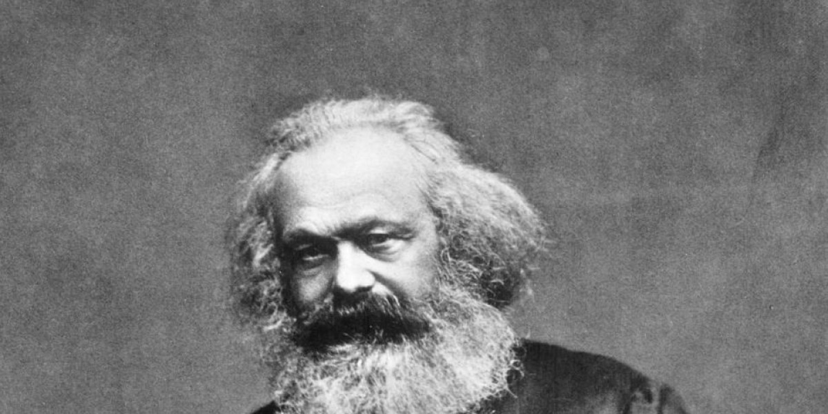 Карлу марксу 200. Карл Маркс в молодости. Карл Маркс в юности. Карл Маркс фото в молодости. Юность Маркса.