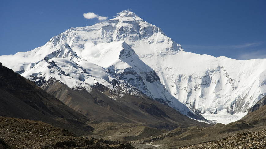 Непал запретит одноразовый пластик в районе Эвереста