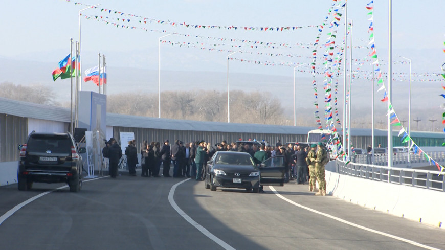 Сегодня открывает границу азербайджан. Пункт пропуска Самур Азербайджан. Самур погранпереход.