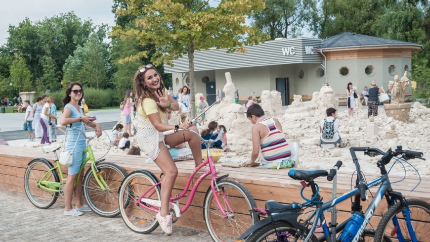 Девушка на велосипеде,лето, девушка, велосипед, счастье, отдых, ,лето, девушка, велосипед, счастье, отдых, 