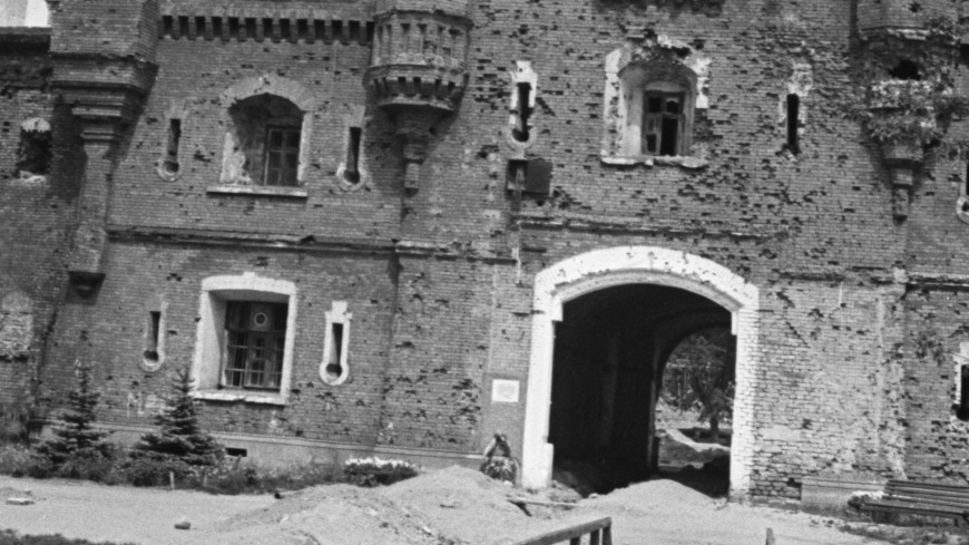 22 июня брестская крепость. Брестская крепость 1941. 22 Июня 1941 года Брестская крепость. Бресткая крепость начало войны 1941 год.