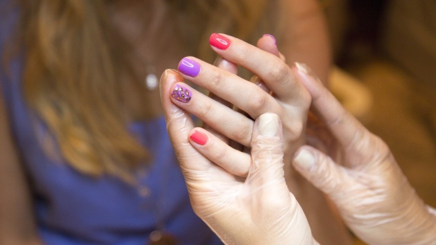 Фото: Татьяна Константинова (МТРК «Мир») &quot;«Мир 24»&quot;:http://mir24.tv/, рисунок на ногтях, салон красоты, красота, маникюр, ногти, лак для ногтей