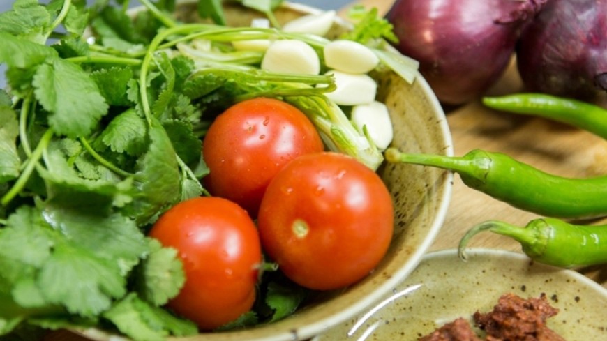 «Золотые» помидоры: тепличные хозяйства накормят россиян качественными овощами
