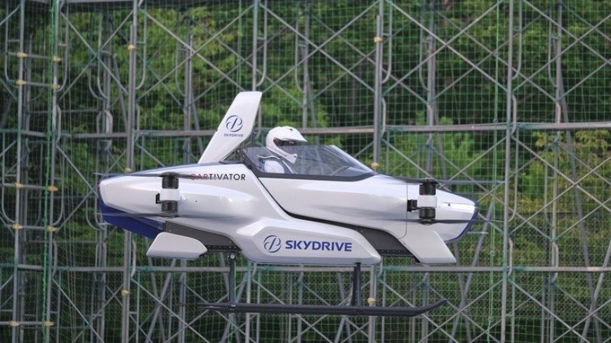 В Японии протестировали летающий автомобиль с человеком на борту