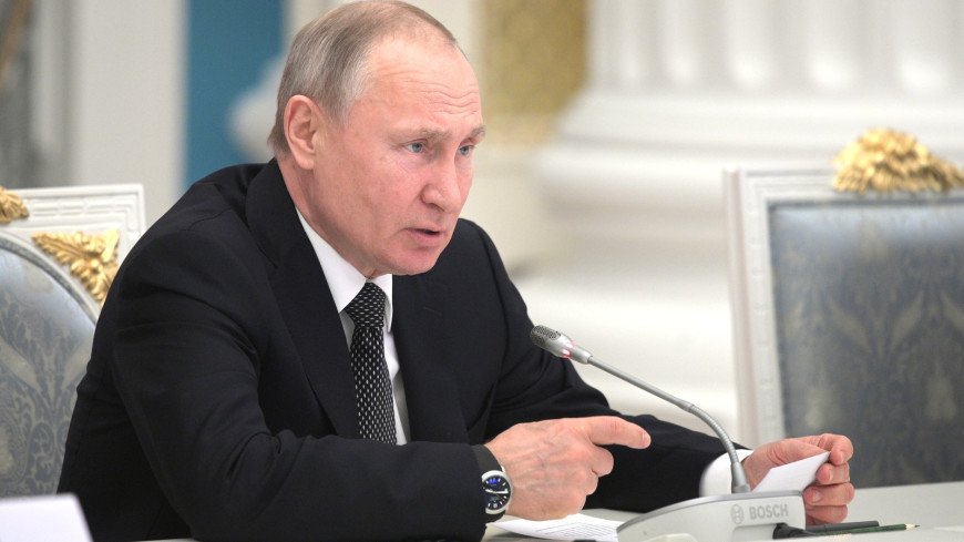 Путин на совещании с Совбезом РФ обсудил ситуацию на Украине, Балканах и в Ливии