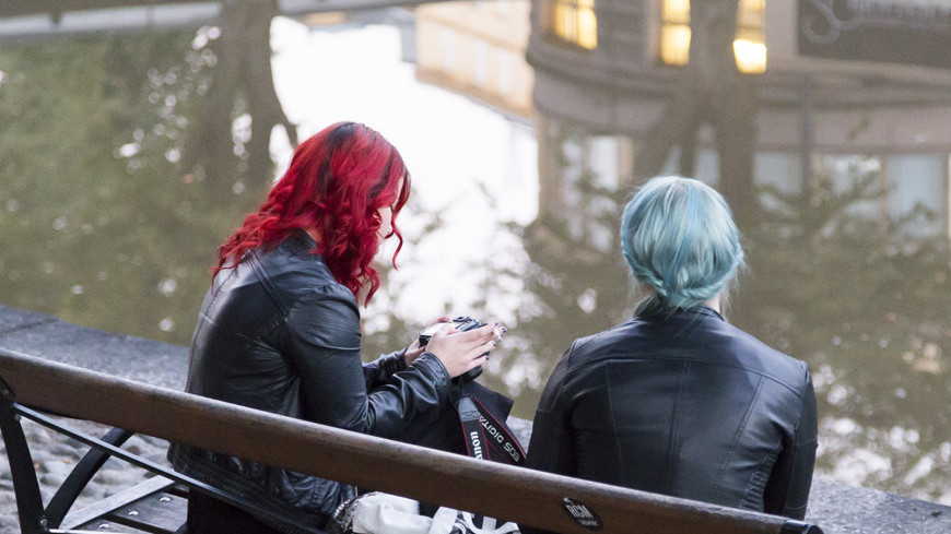 Фото: Пётр Королёв (МТРК «Мир») &quot;«Мир 24»&quot;:http://mir24.tv/, синие волосы, турку, финляндия, девушки, люди, крашенный волосы, красные волосы