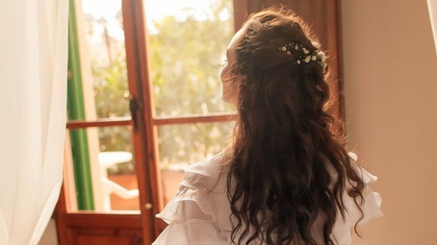 Фото: Елизавета Шагалова, &quot;«МИР 24»&quot;:http://mir24.tv/, свадьба, девушка, цветы, италия, кровать, невеста