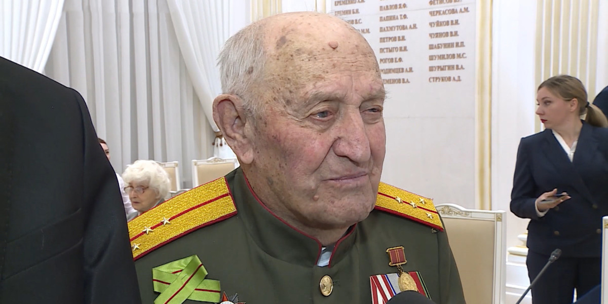 Рогов как попасть. Ветераны Сталинграда. Фото ветерана Рогов. Фото ветерана Рогова Владимира.