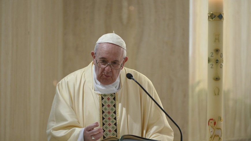 Папа римский впервые назначил женщину в синод епископов