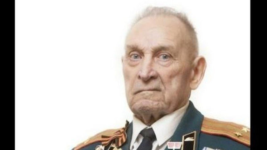 Скончался ветеран Николай Ушаков, расписавший на Рейхстаге