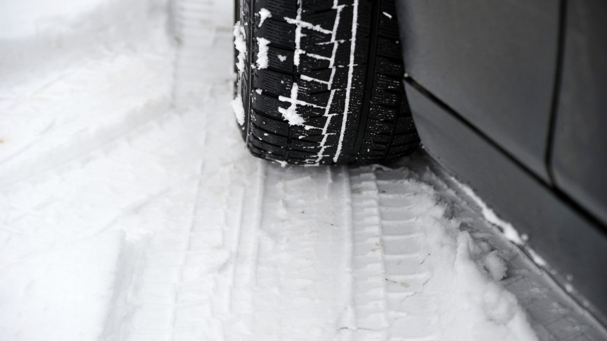 Какие ошибки автомобилисты допускают при вождении машины зимой?