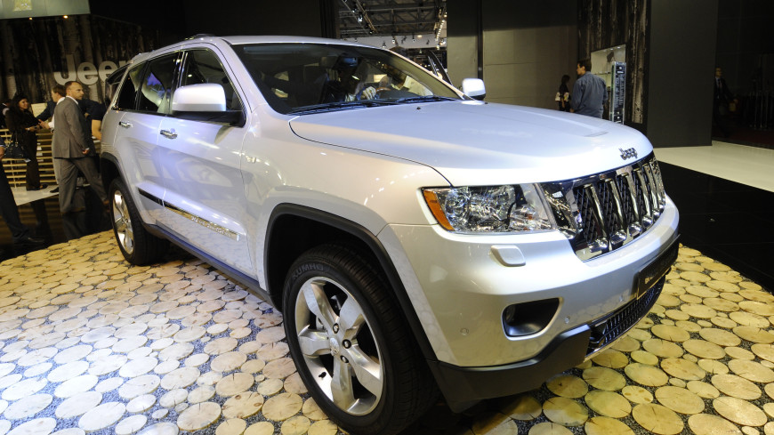 Jeep объявил об отзыве в России более 7,5 тысячи Grand Cherokee