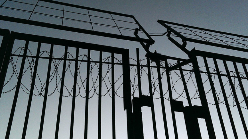 Фото: Елизавета Шагалова, &quot;«Мир24»&quot;:http://mir24.tv/, забор, тюрьма, колючая проволока