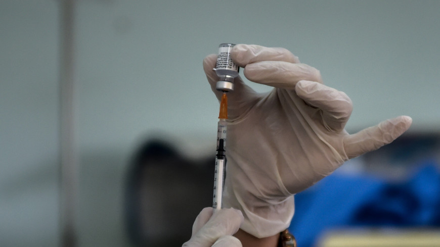 В США умер врач через 16 дней после прививки вакциной Pfizer