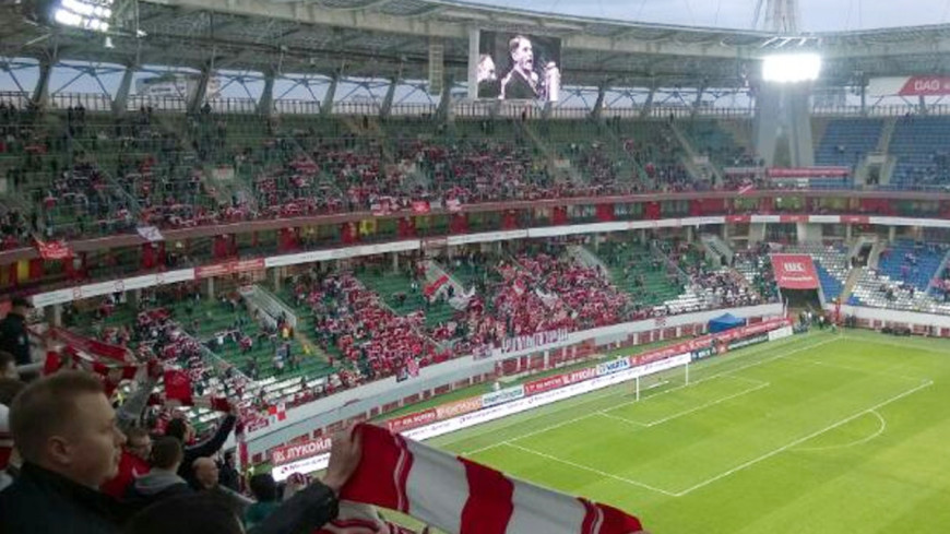 Фото: Елена Карташова, &quot;«МИР 24»&quot;:http://mir24.tv/, болельщики, футбол, стадион