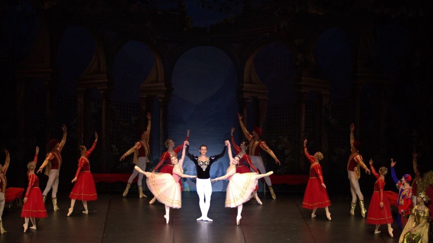 ХХ «Летние балетные сезоны» на сцене РАМТ: «Лебединое озеро» – трогательная сказка о любви, власти и обмане