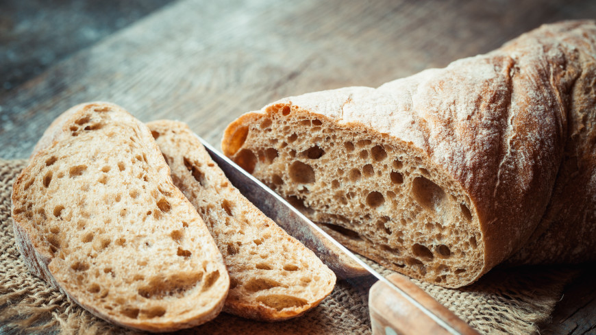 Диетолог опроверг полезность бездрожжевого хлеба для похудения