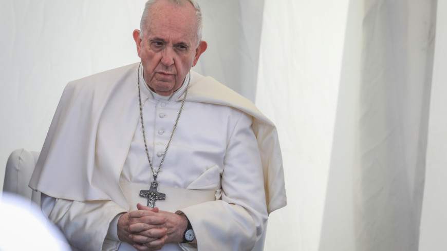 Папа римский сравнил расизм с постоянно мутирующим вирусом