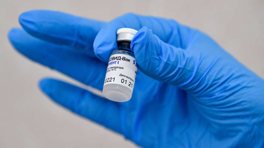 «Спутник V» стал вторым среди вакцин по числу одобривших его стран