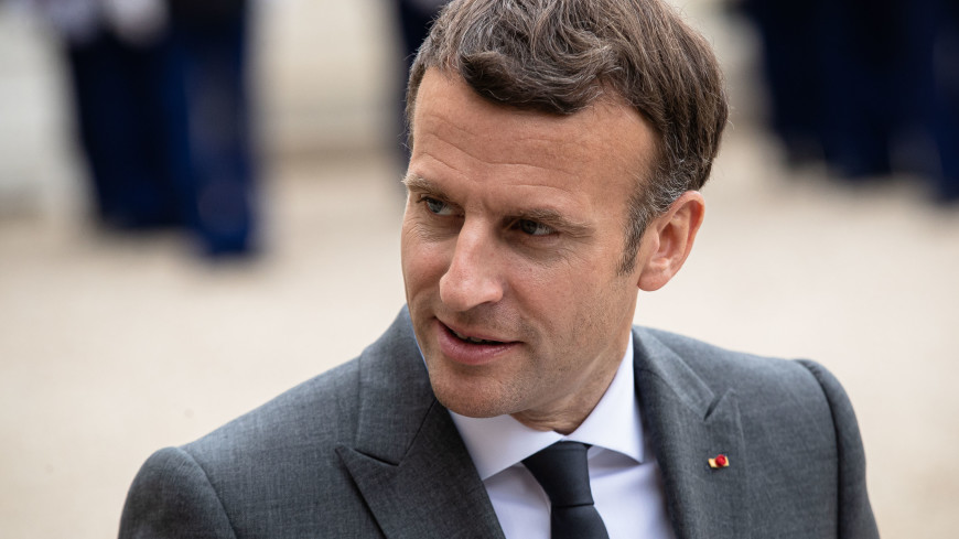 Пощечина президенту: французские политики осудили нападение на Макрона