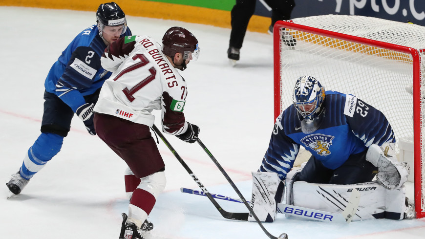 ЧМ по хоккею: Швеция победила Словакию, Латвия уступила Финляндии